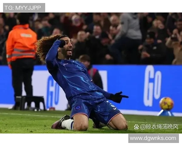 西安迎来足球巨星的光临球迷们热情期待他的到来